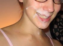 Nude teen girl flashing